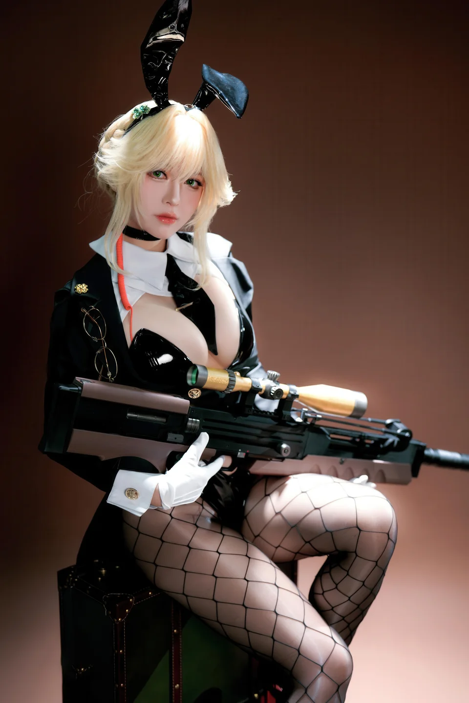 半半子_No095_Nikke：胜利女神_爱德兔女郎_愛德ェントバニー_62P,1V_436MB tg@simisebaisi 【丝足阁】009.webp